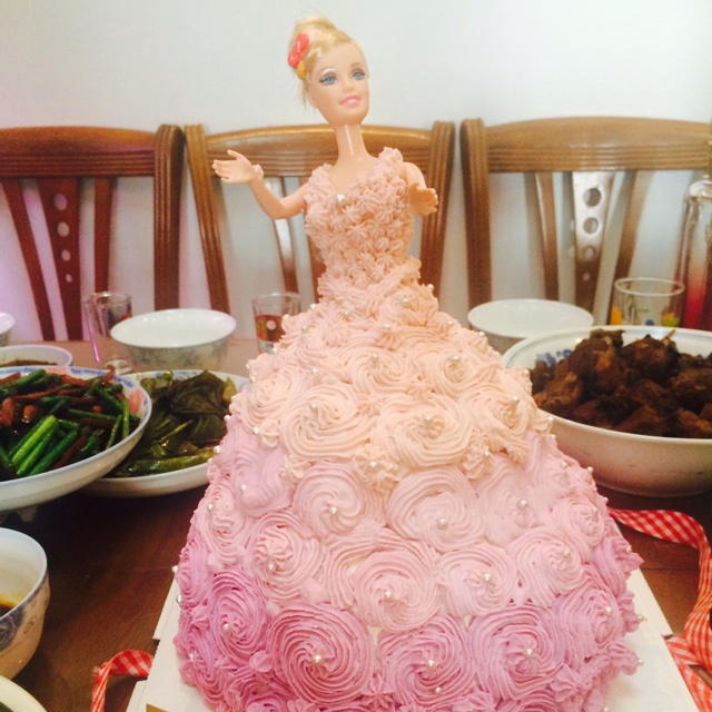芭比娃娃蛋糕