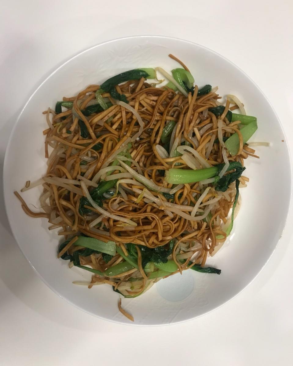 老上海味道—鸡毛菜肉丝炒面