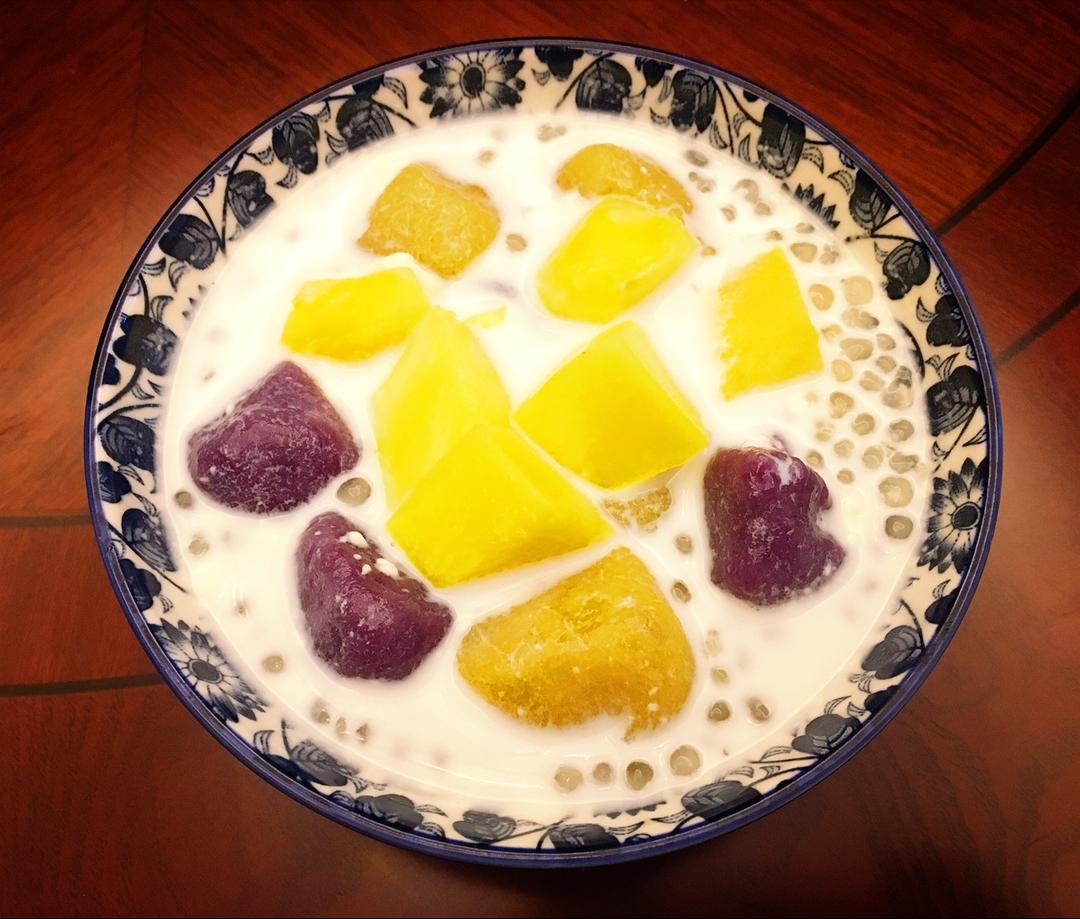 芋圆芒果椰汁西米露