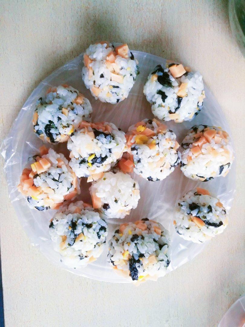 k大厨w做的宝宝饭团