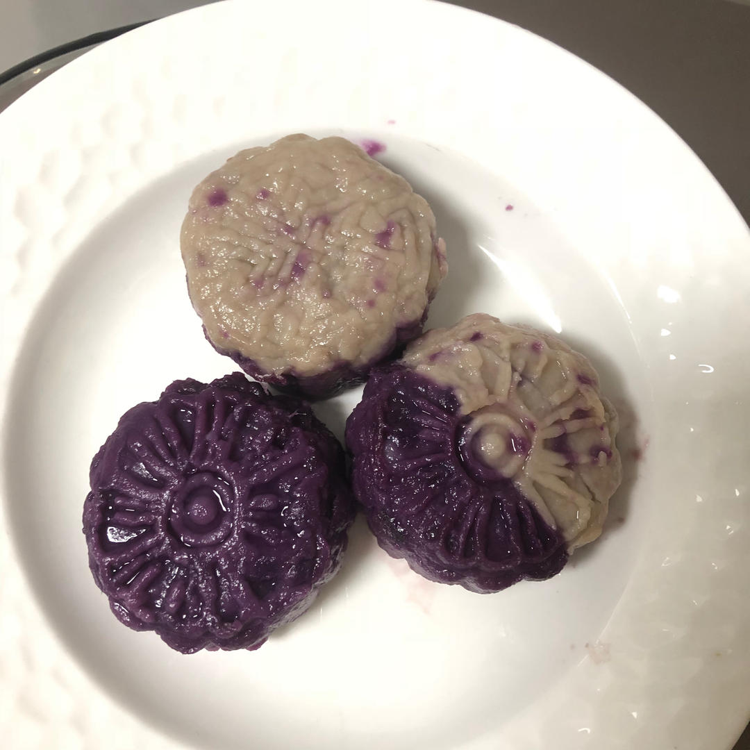 紫薯山药糕月饼
