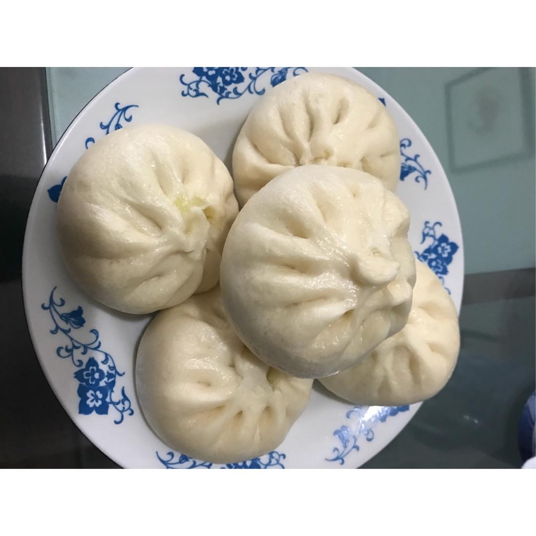 冬笋香菇菜包