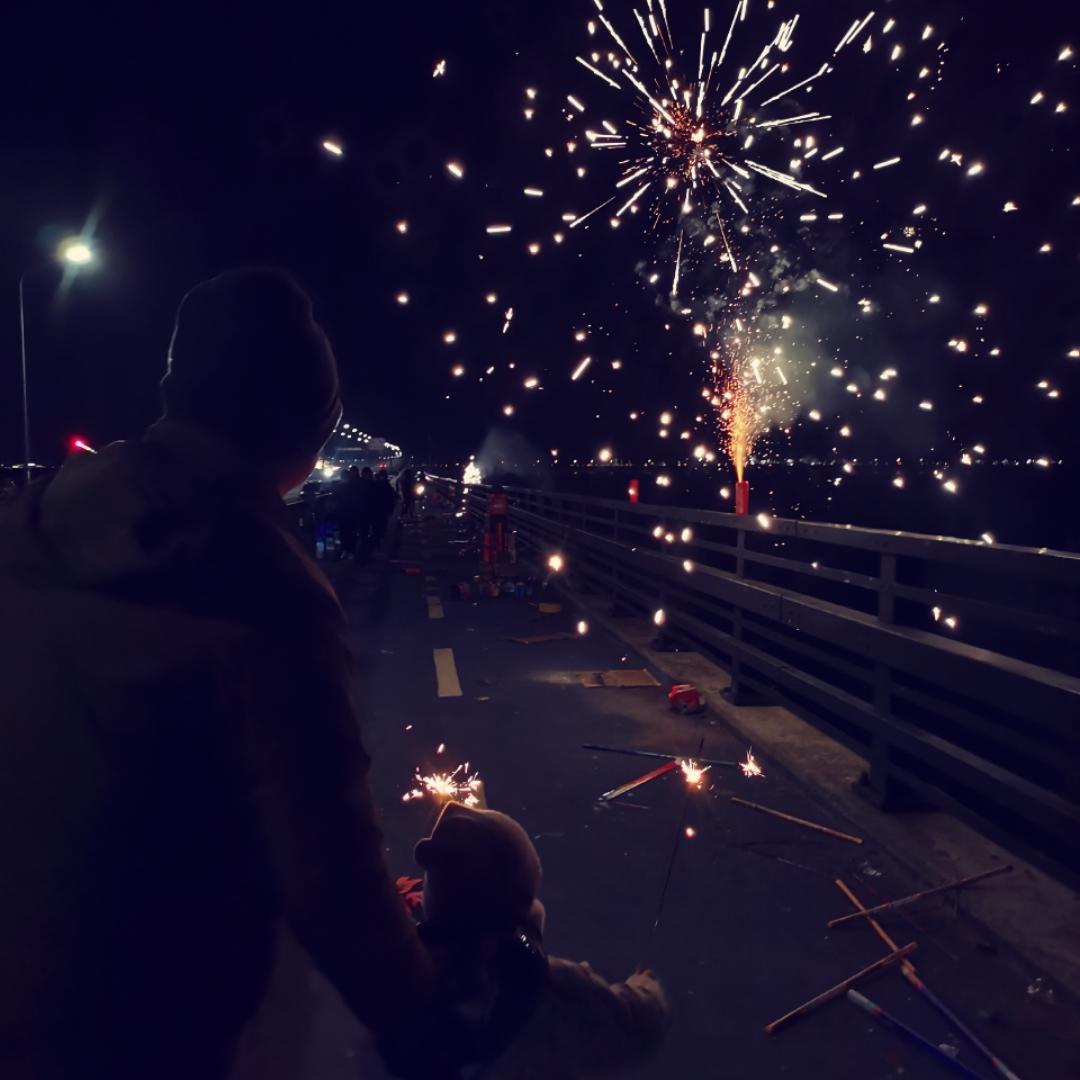 在美食里生根发芽