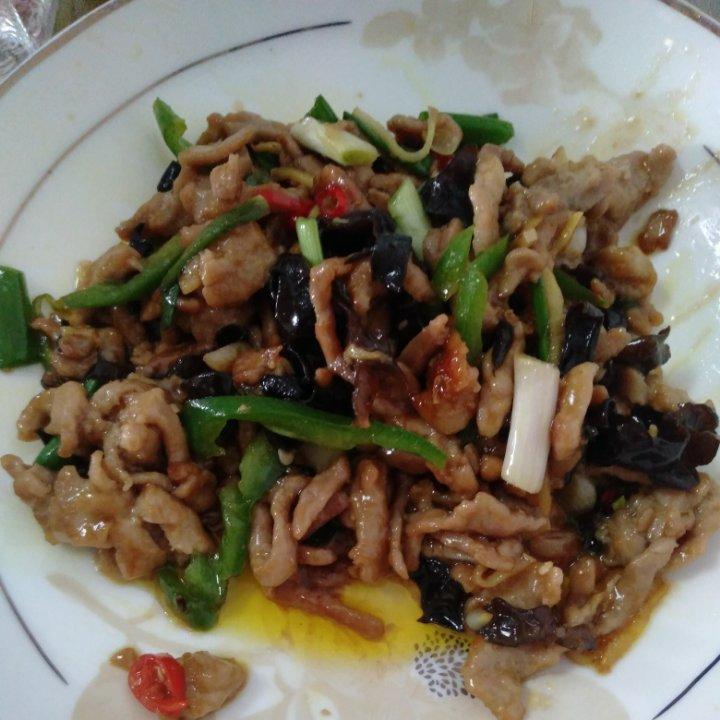 厨师长教你：“鱼香肉丝”的老式做法，味道很赞先收藏了