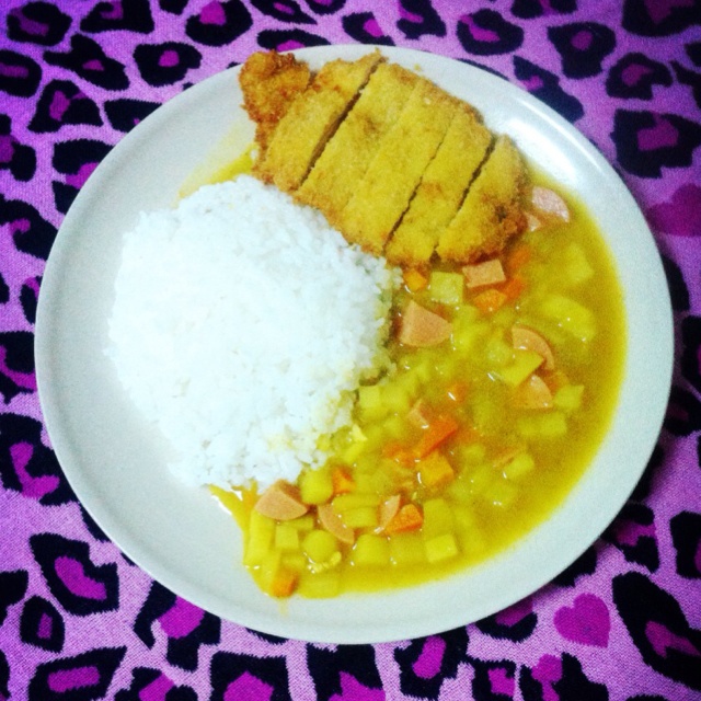 爱の炸鸡排咖喱饭