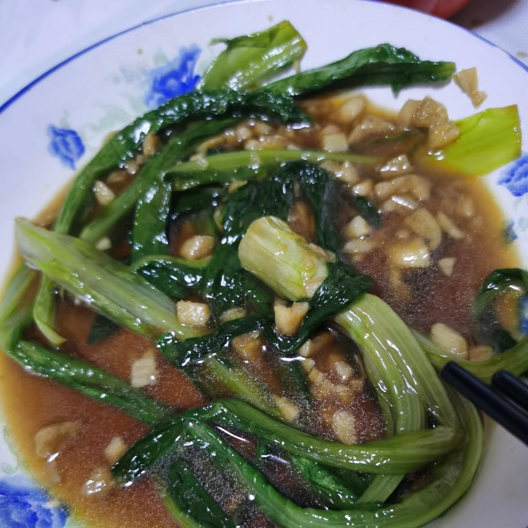 蒜蓉耗油清炒油麦菜，减脂快手菜，宝宝超爱，傻瓜步骤，屡试不爽，好吃且下饭，鲜香爽口！！