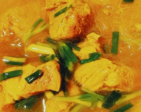 懒人版-咖喱牛肉粉丝汤的做法