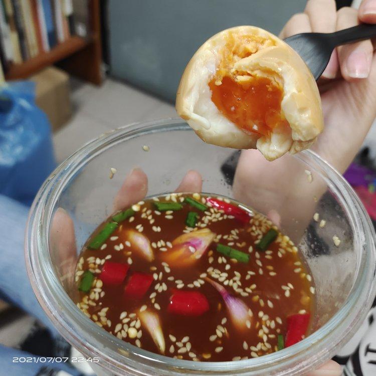 超级下饭的韩式溏心酱鸡蛋太好吃了
