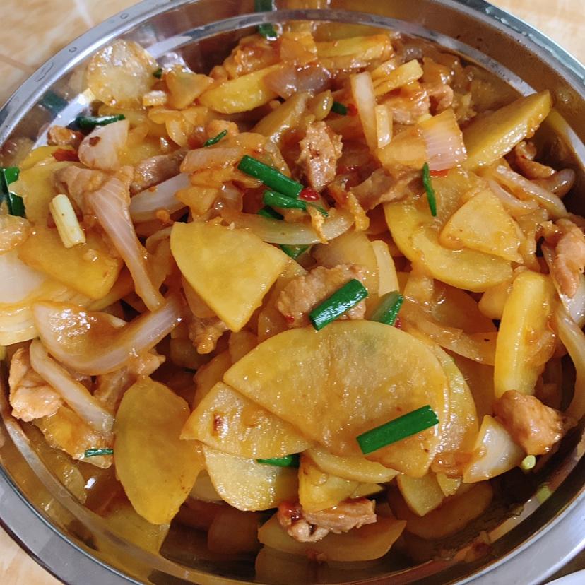 超级简单又下饭的香辣干锅土豆