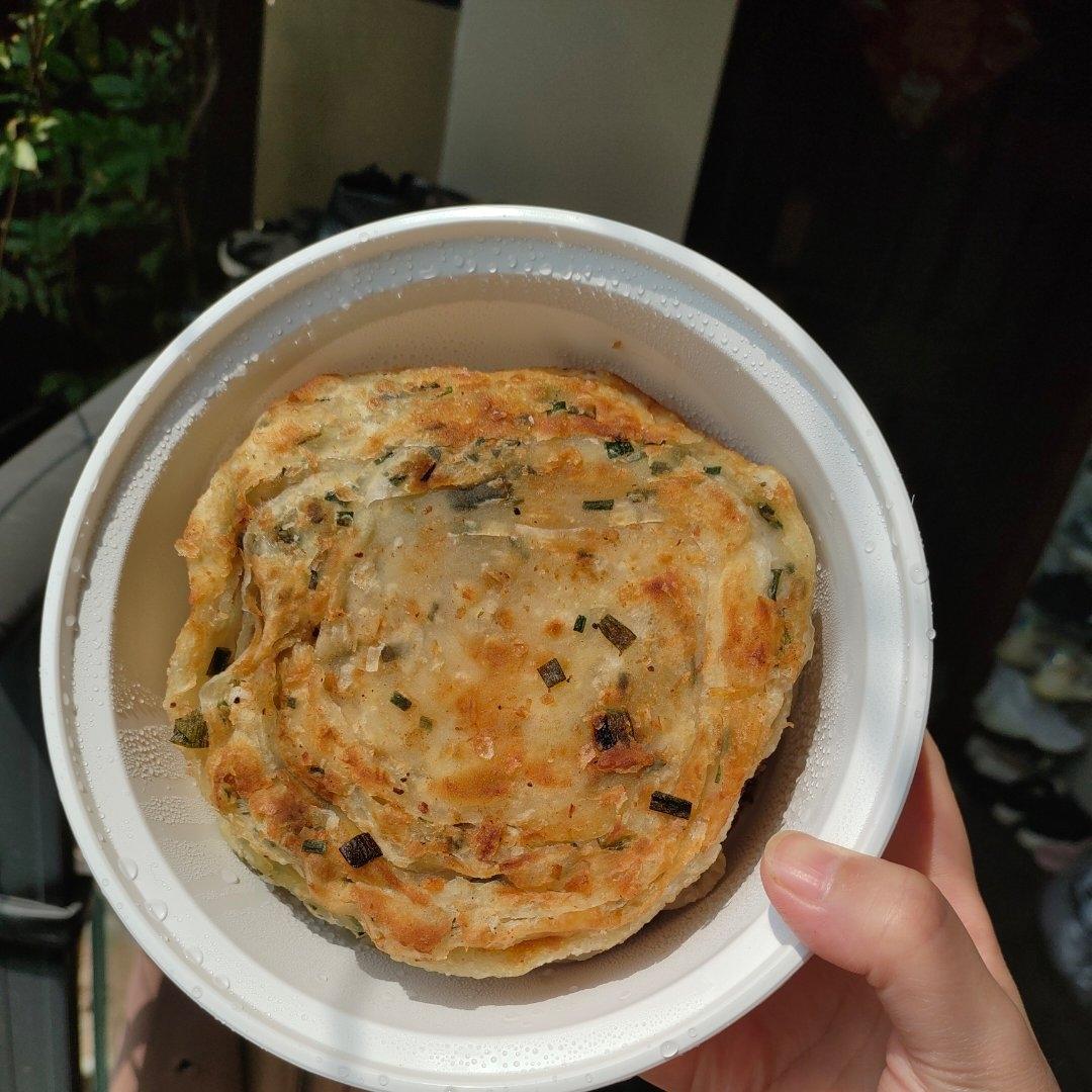 堂妈教你做飘香葱油饼