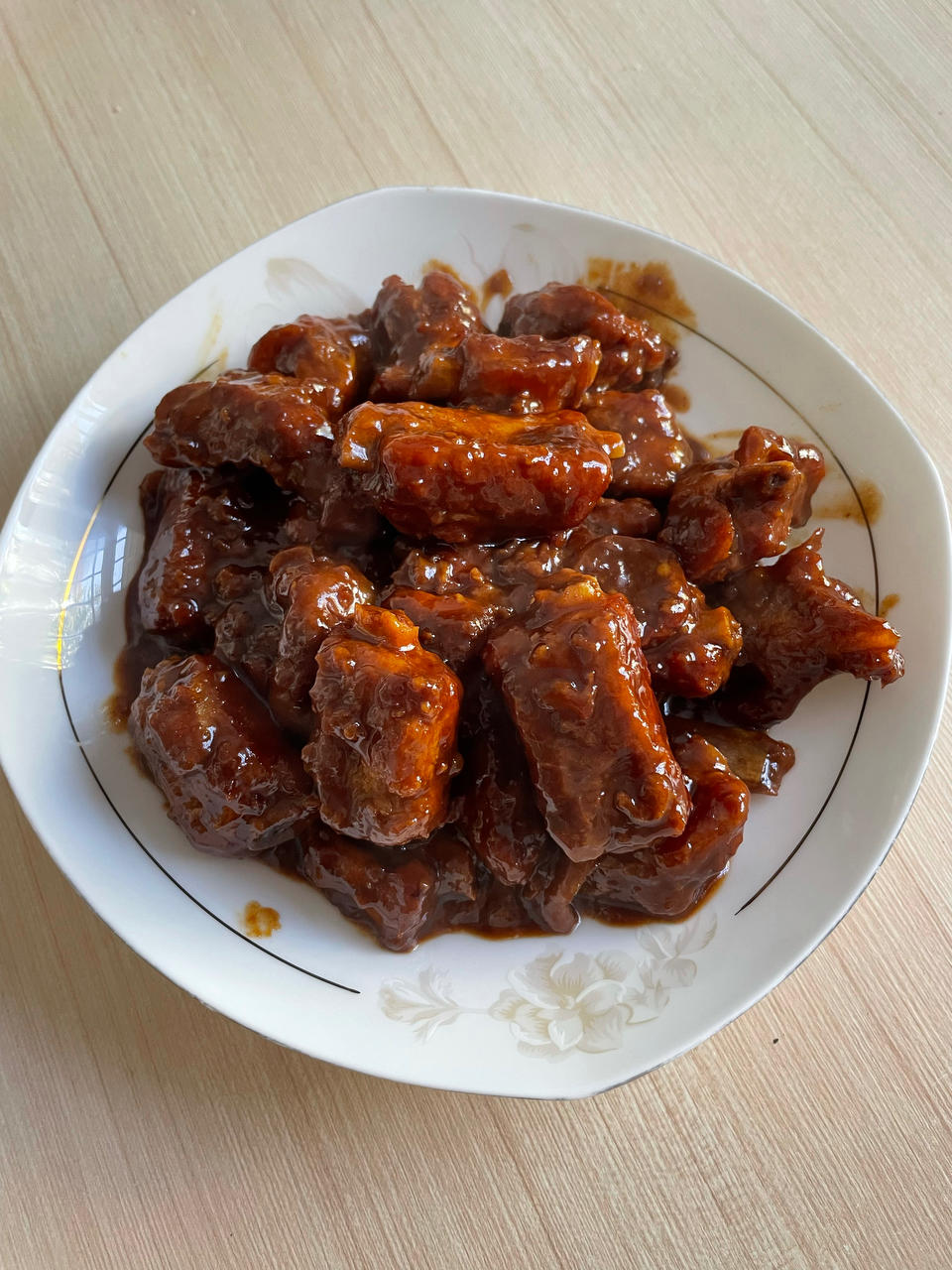 勾魂的拉丝糖醋排骨，吃完一定要吮指