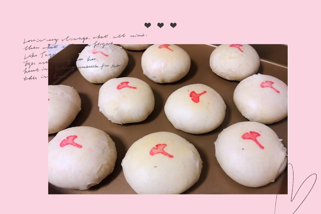 玫瑰糯米鲜花饼，外面酥掉渣，里面QQQ