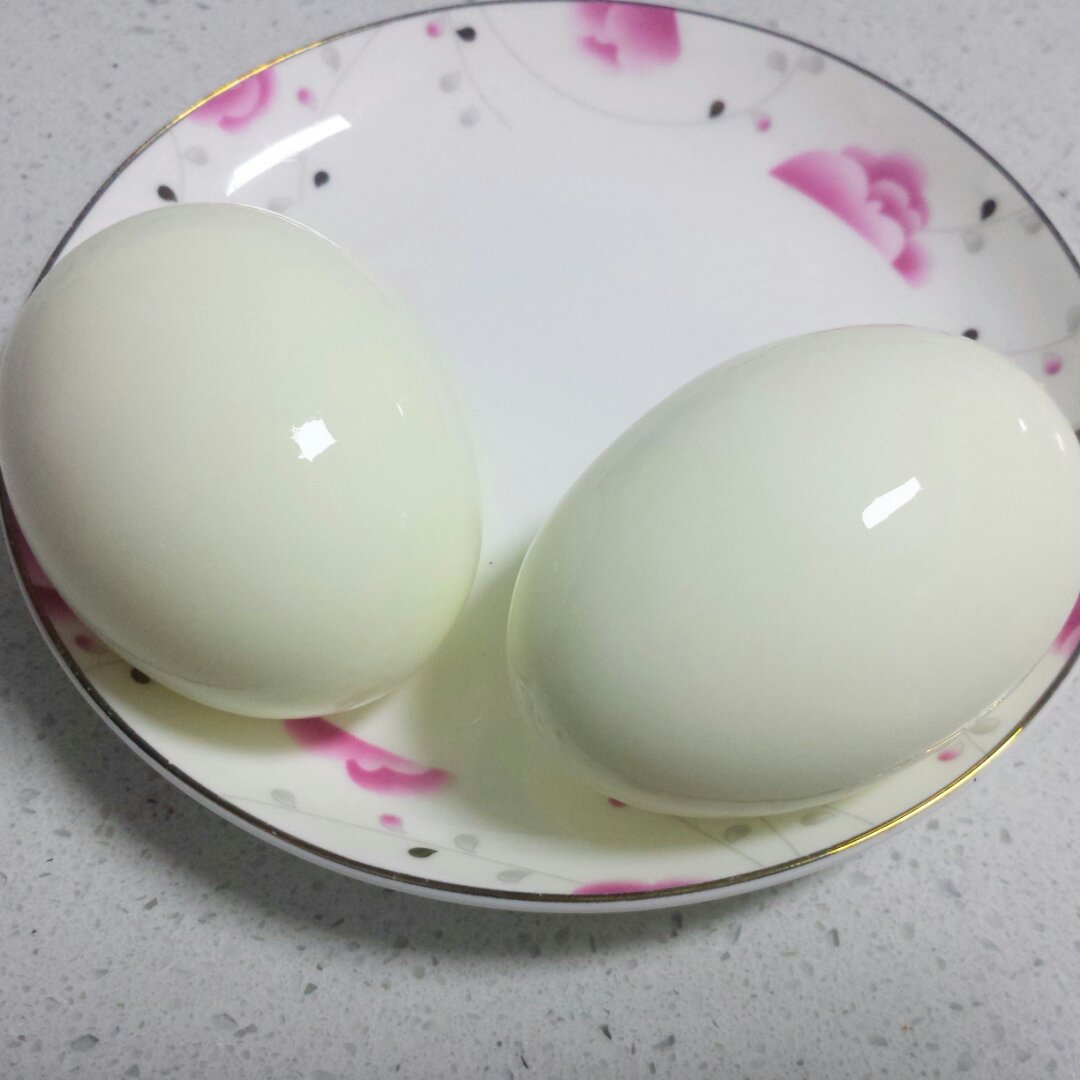 very雪莉做的【健康三餐】完美脱壳的水煮蛋