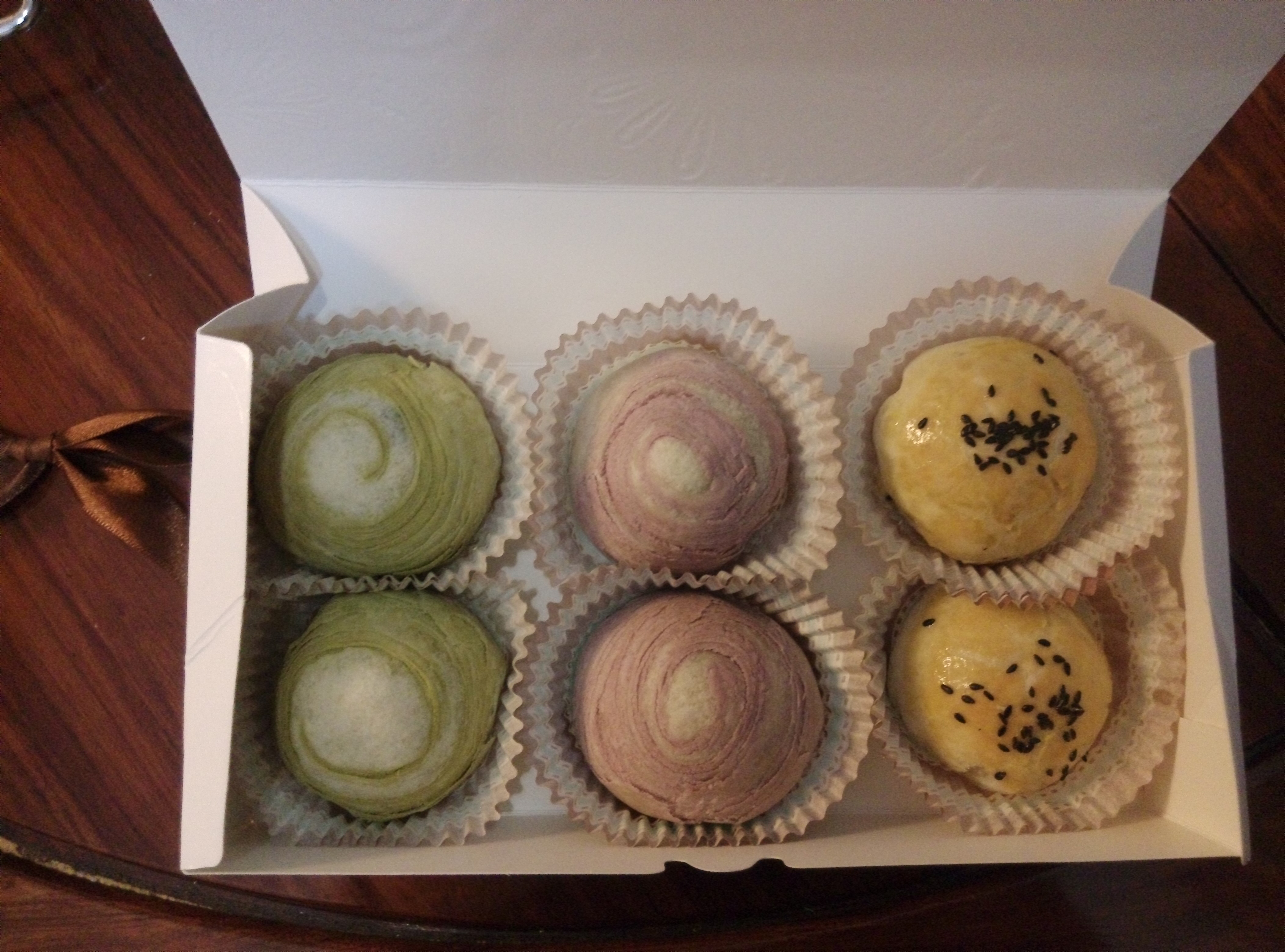 蛋黄酥~紫薯、抹茶、原味~花好月圆，中秋快乐~内附一次做六色蛋黄酥方法~