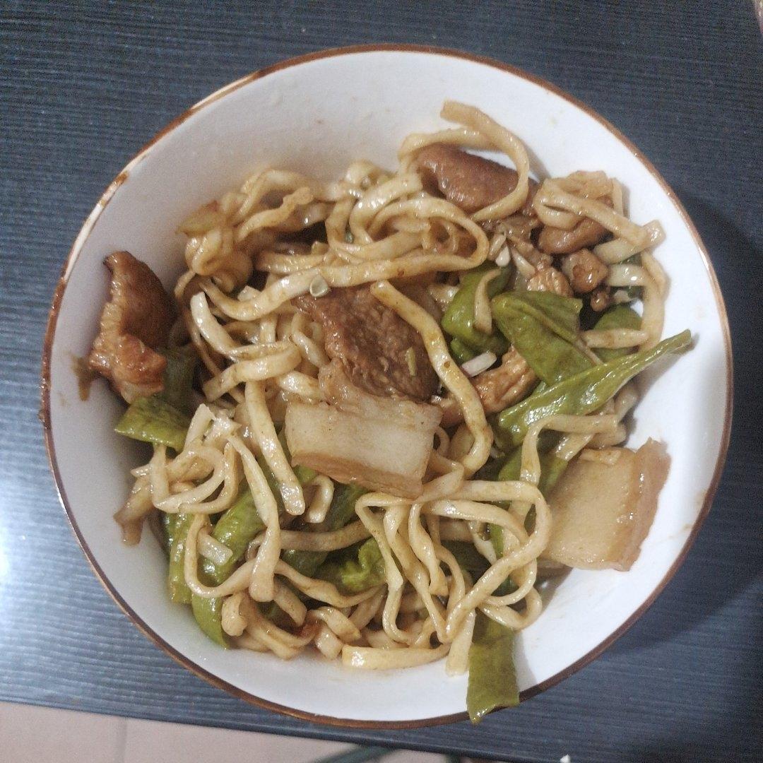 豆角焖面