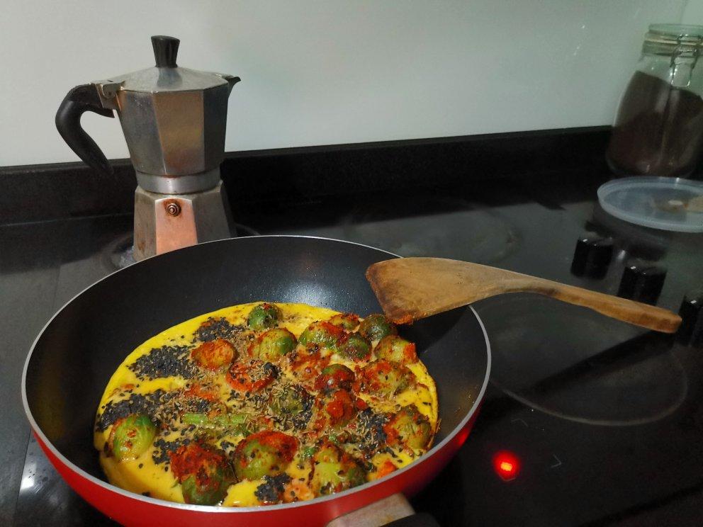 Keto Brussel sprout Omenlette