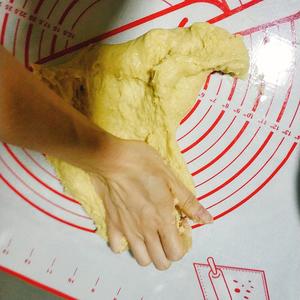 轻松揉出手套膜（材料简单）的做法 步骤5