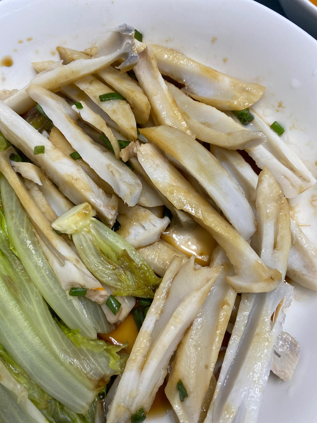 我妈的拿手菜！！炝拌藕丝！酸辣脆爽！