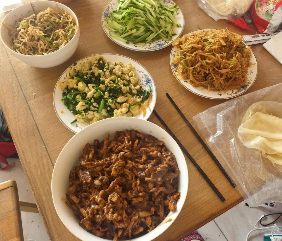 京酱肉丝