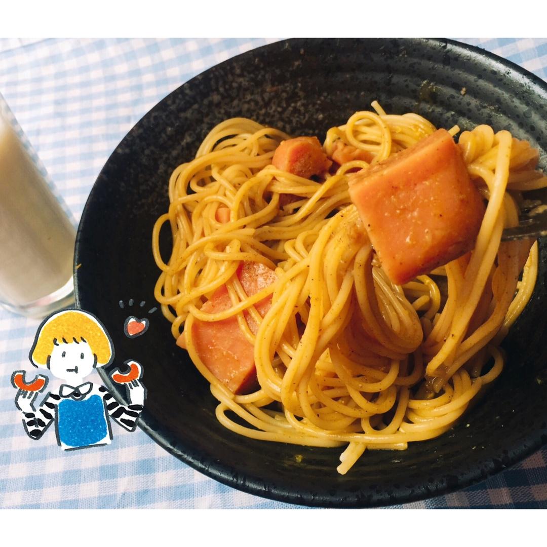 咖喱芝士穿肠意面