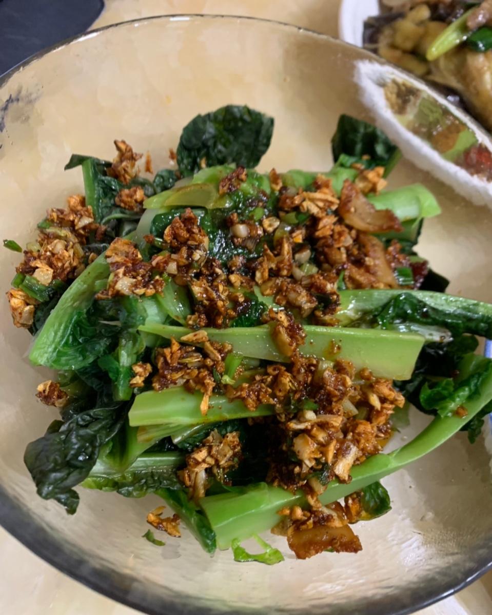 凉拌莴笋尖（下饭菜）