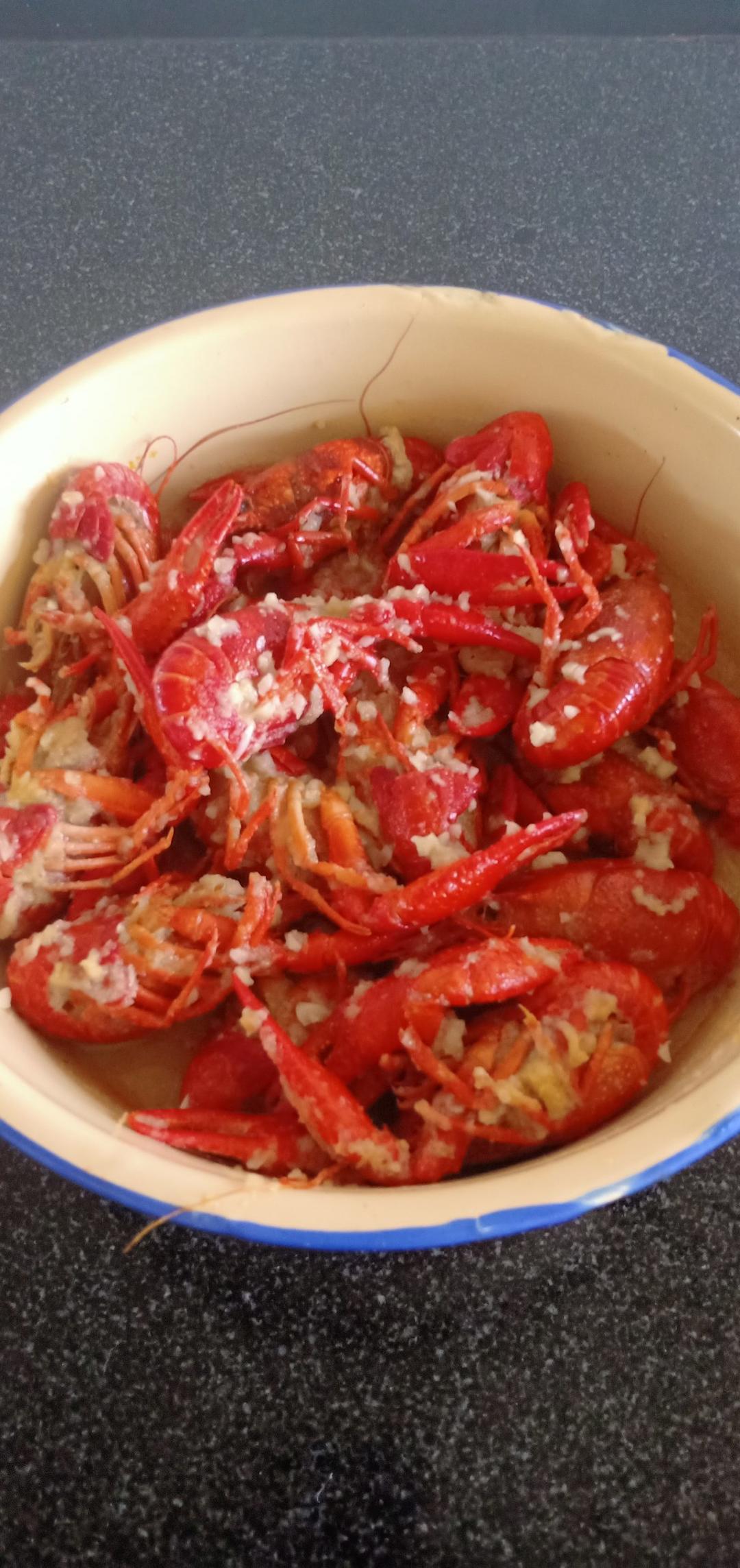 最正宗蒜泥龙虾配方（完美还原龙虾店正宗口味）