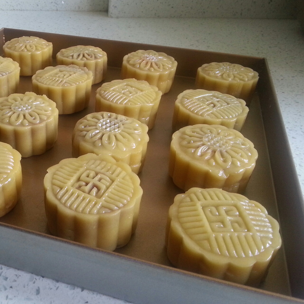 广式月饼——蛋黄莲蓉月饼
