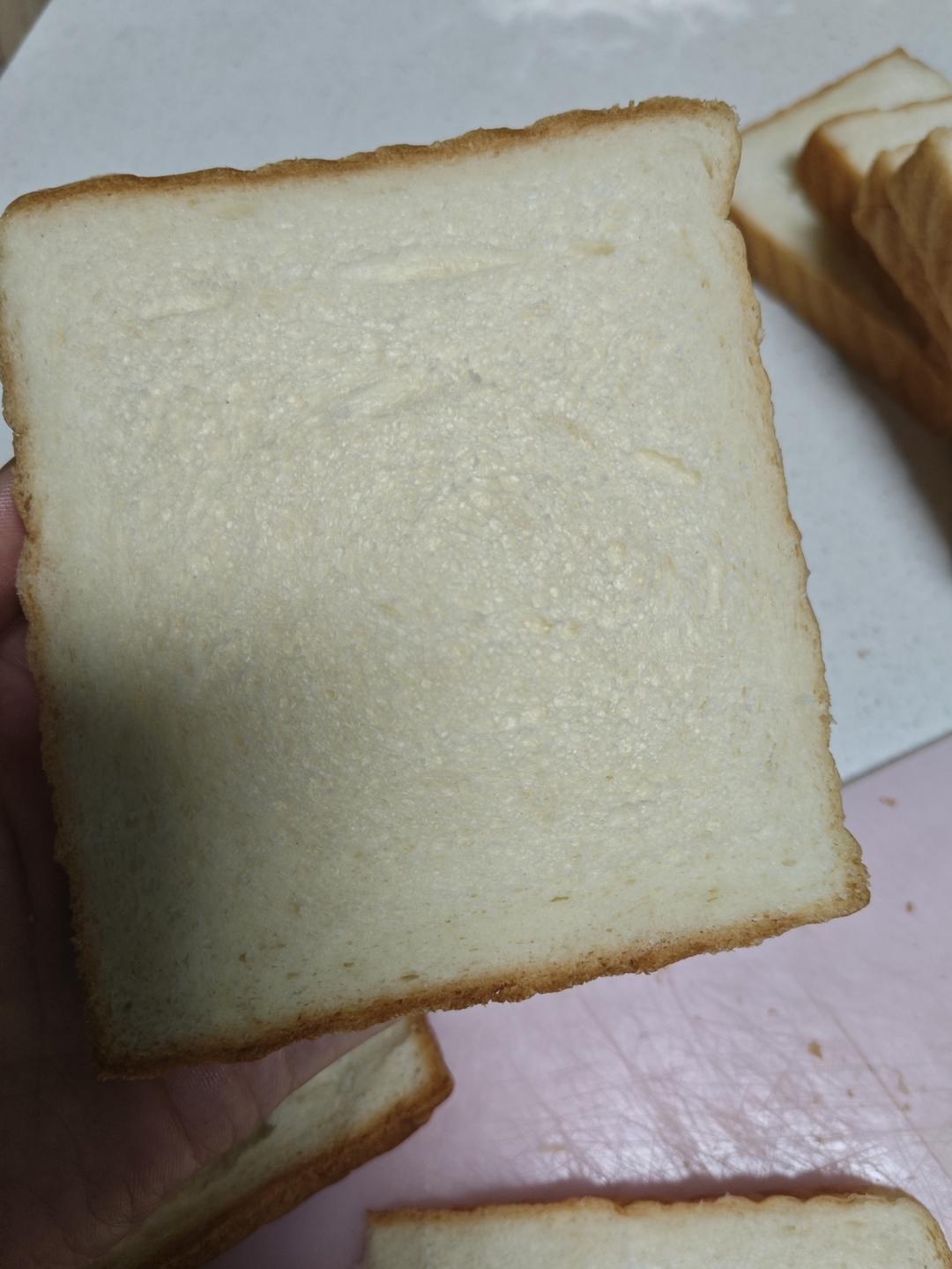 奶油吐司，鲜奶奶油嫩白吐司