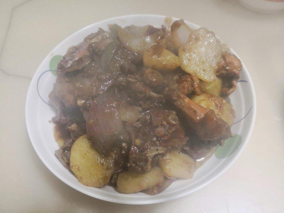 新疆沙湾大盘鸡