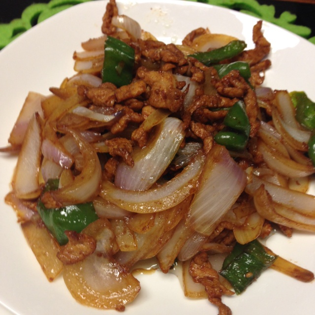 洋葱炒肉片
