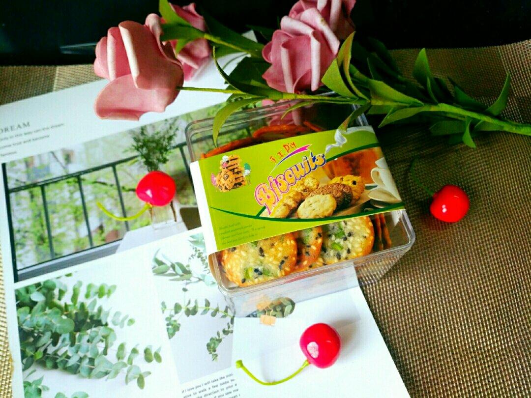 芝麻薄脆蛋白饼干