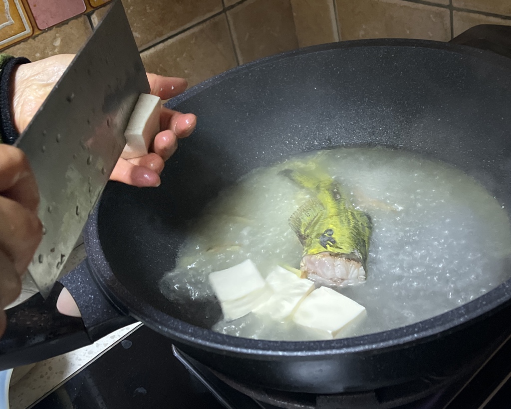 黄甲鱼豆腐汤的做法 步骤4