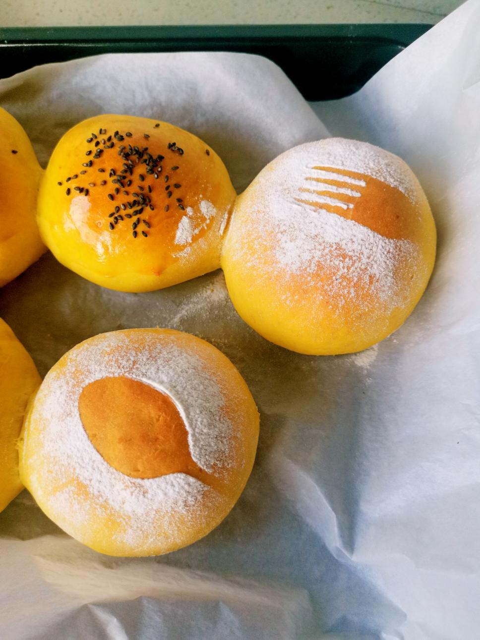 馅料系列：咸蛋黄肉松馅