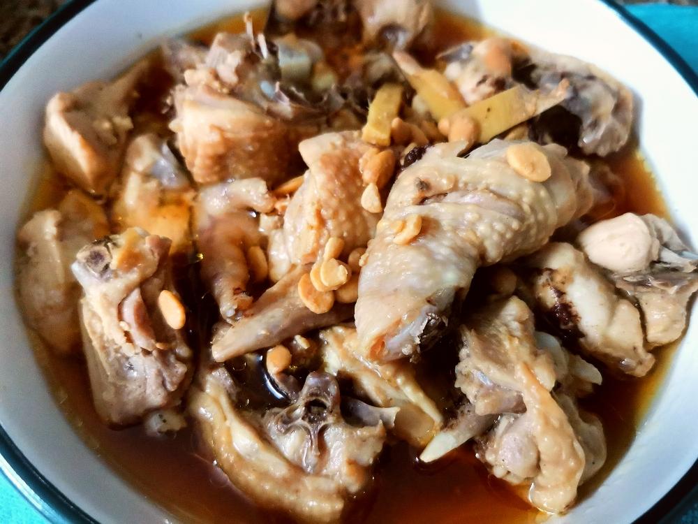 普宁豆酱蒸鸡的做法