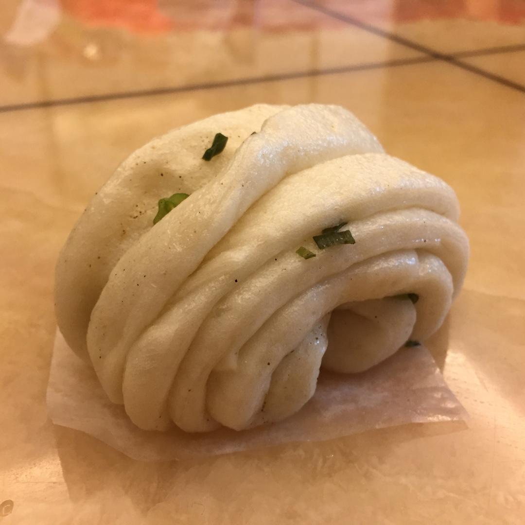 葱油花卷 Steamed Roll