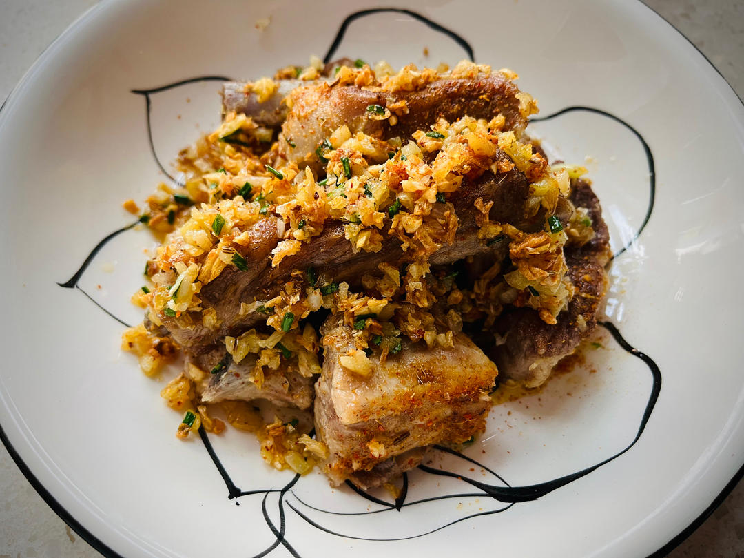 家庭版蒜香排骨