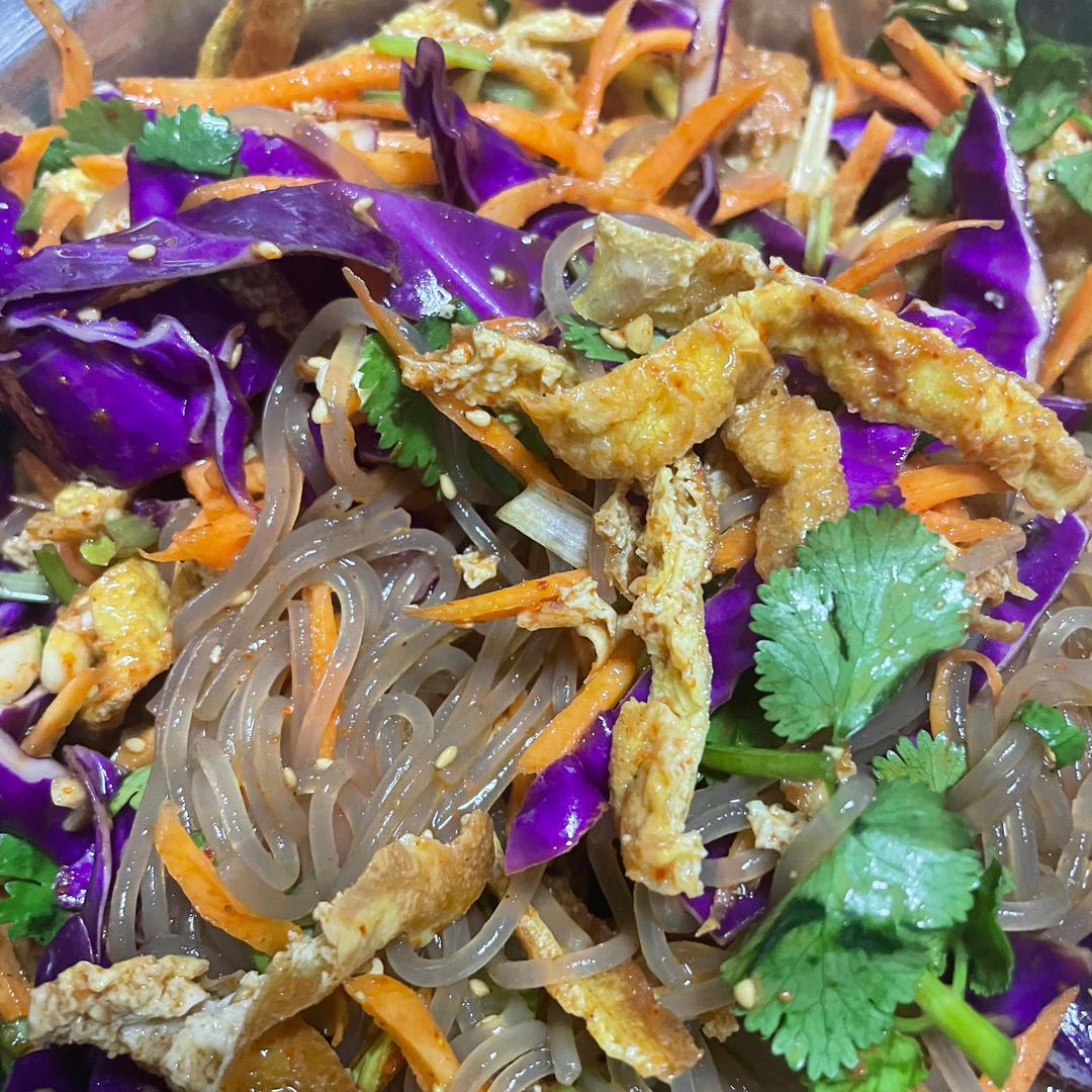 一盆才300卡的东北大拌菜