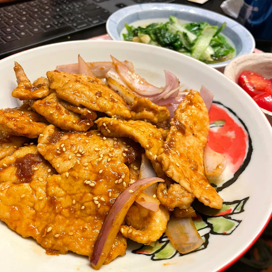 日式猪肉生姜烧/豚肉の生姜焼き