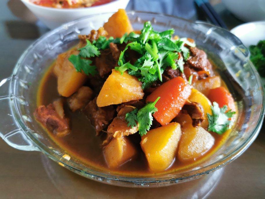 沙沙土豆胡萝卜炖牛肉