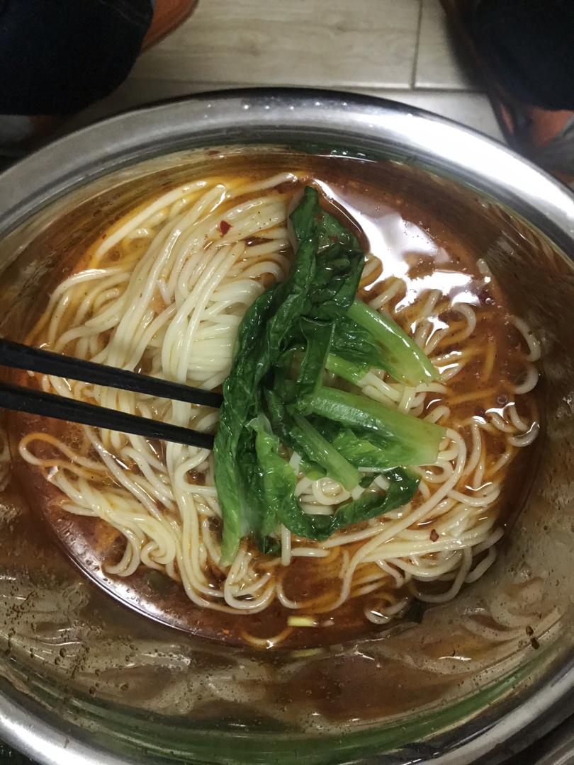 王大厨酸汤面