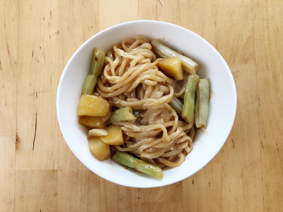 豆角焖面