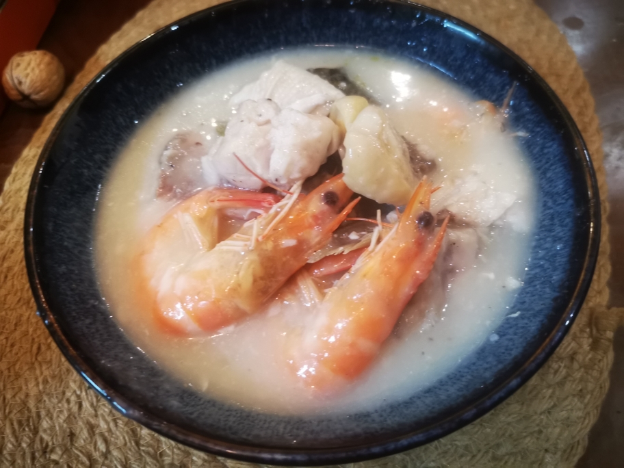 北鼎珐琅铸铁锅之鸡肉海鲜粥的做法 步骤9