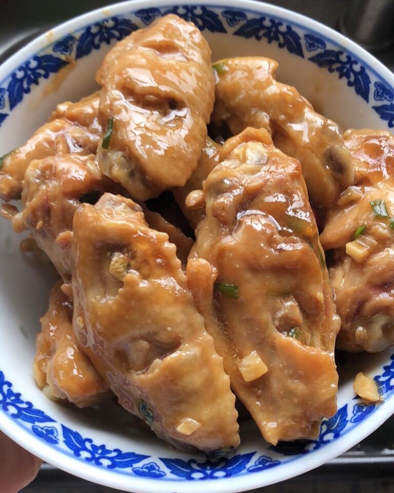 蒜香鸡翅，别再煮可乐鸡翅啦
