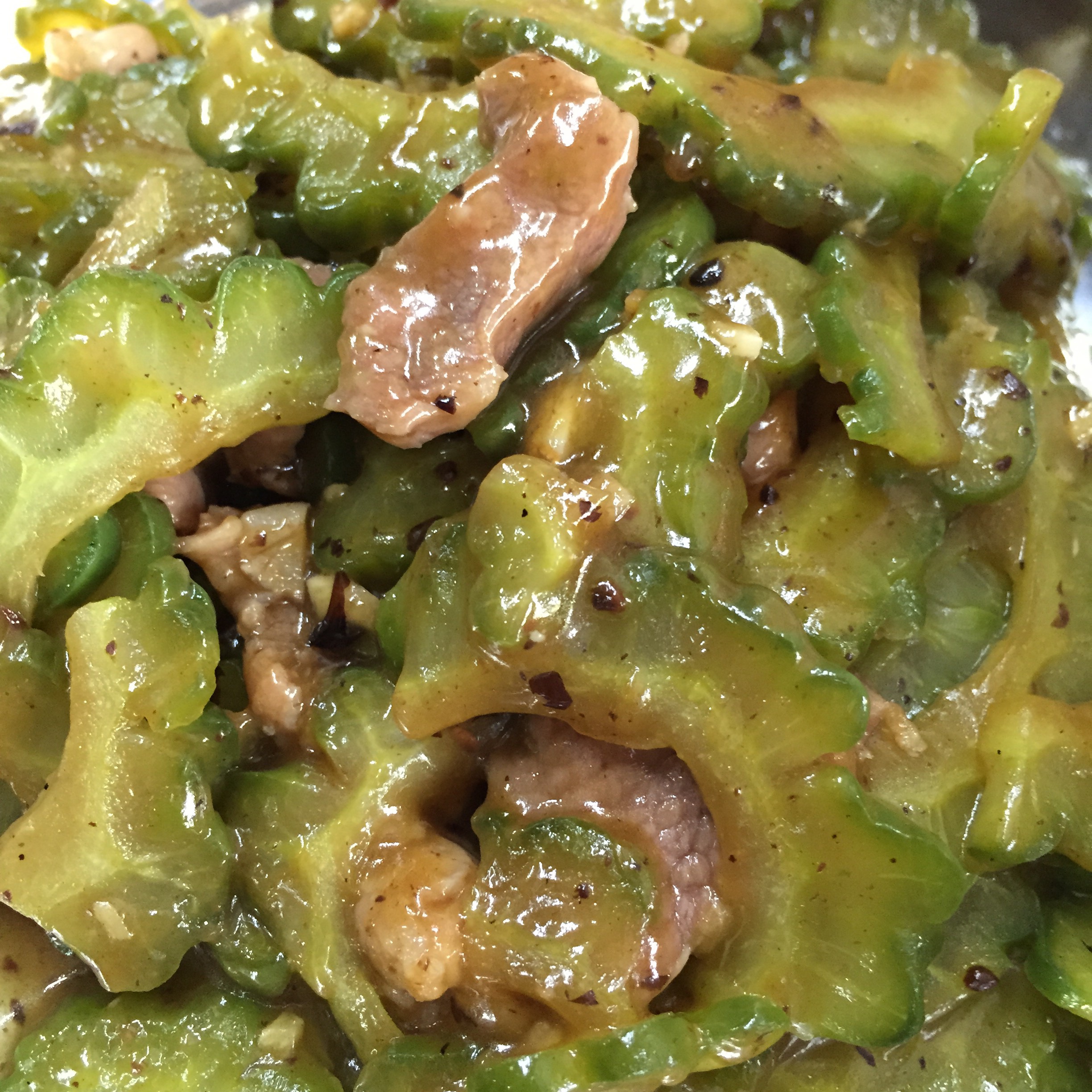 苦瓜炒肉片