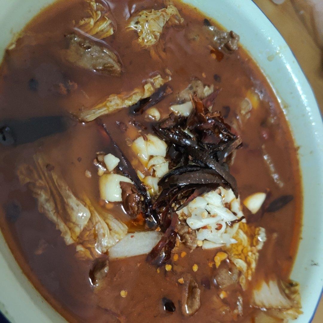 跟四川朋友学的水煮肉片 这也太香了！！