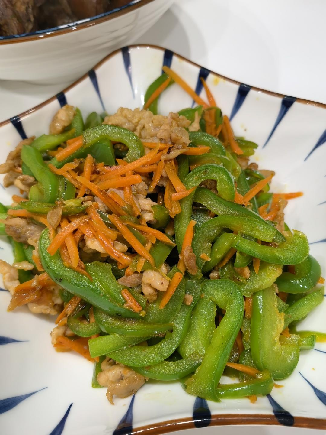 今日菜谱：青椒肉丝