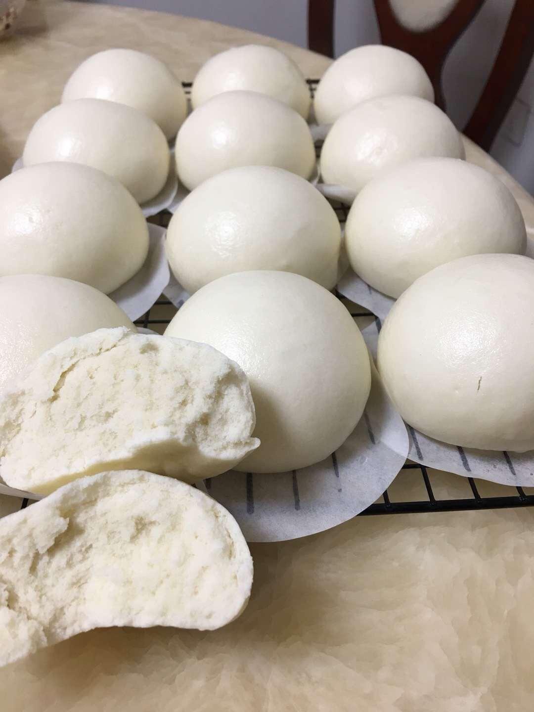 纯奶手撕吐司的做法 步骤1