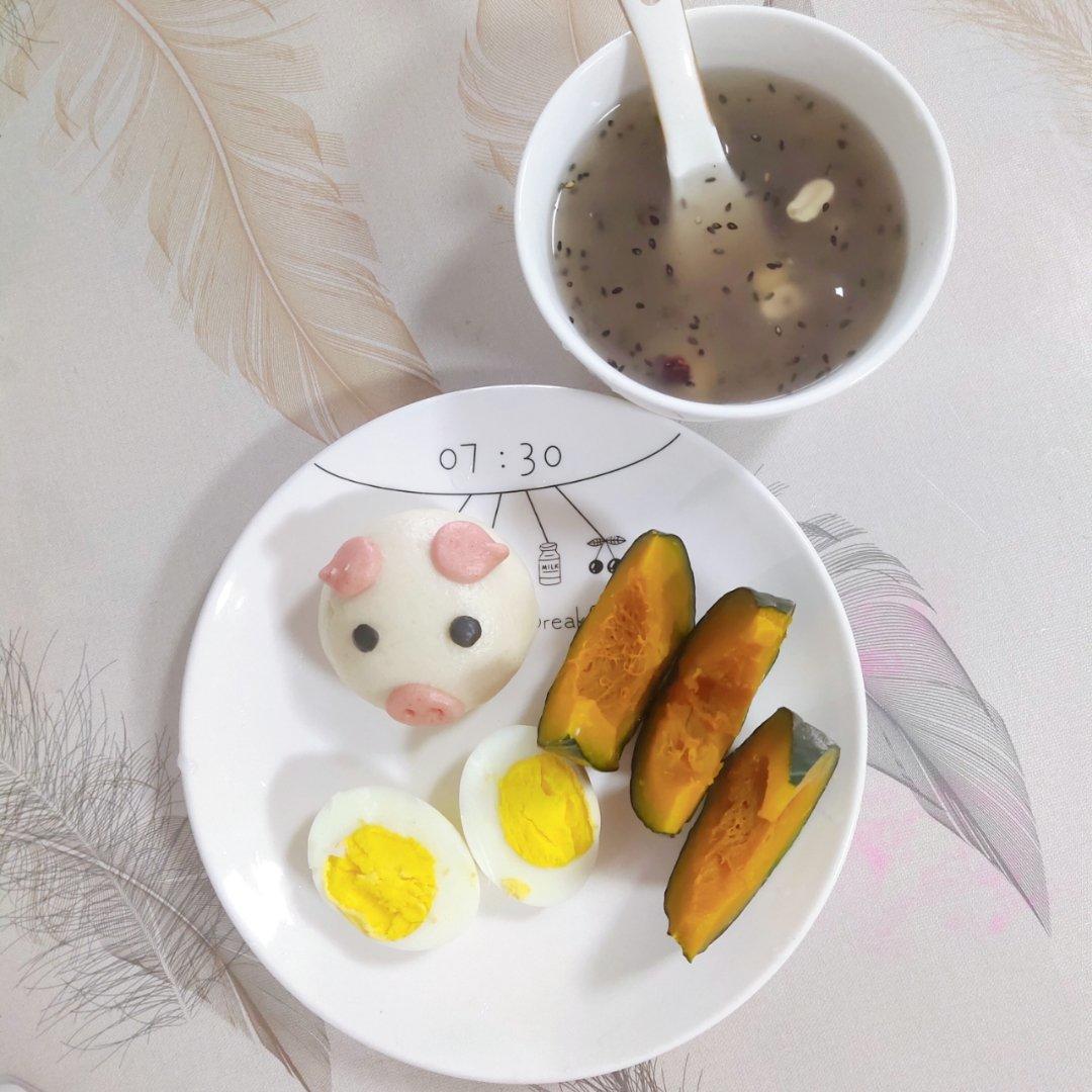 记录小学生营养早餐
