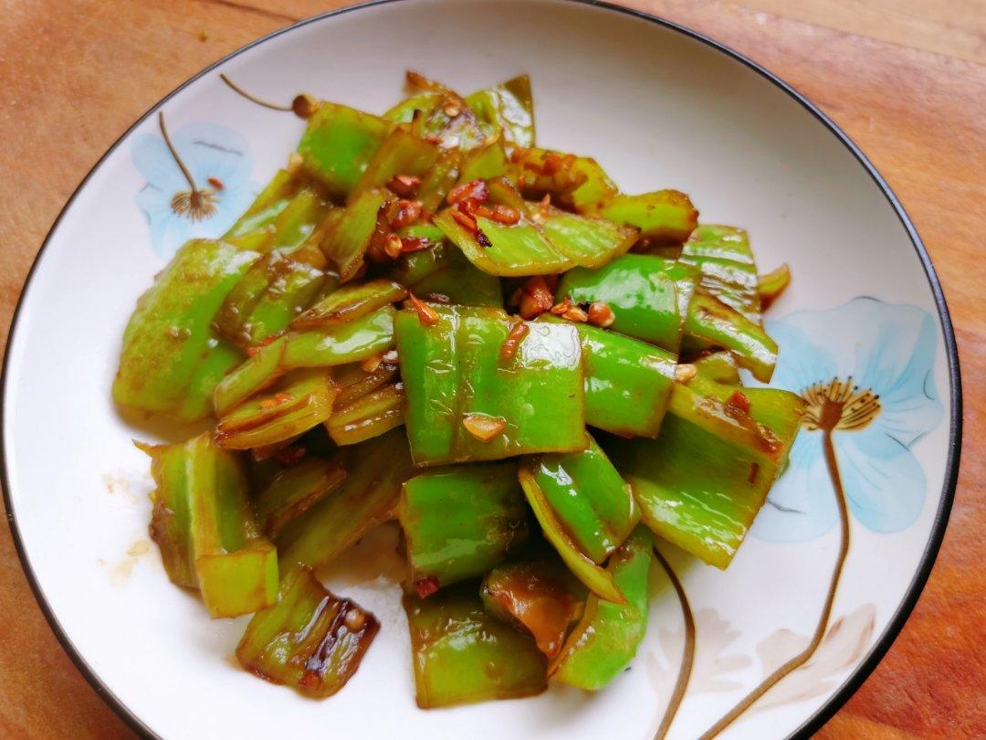 酱醋辣椒。（超级下饭）