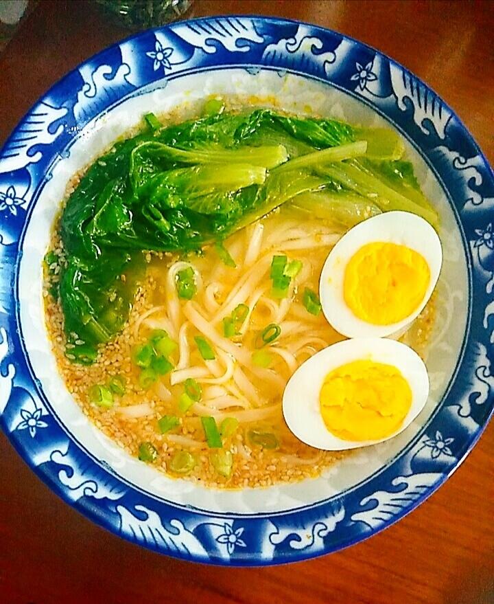 下厨房酸汤肥牛调料-酸汤面条